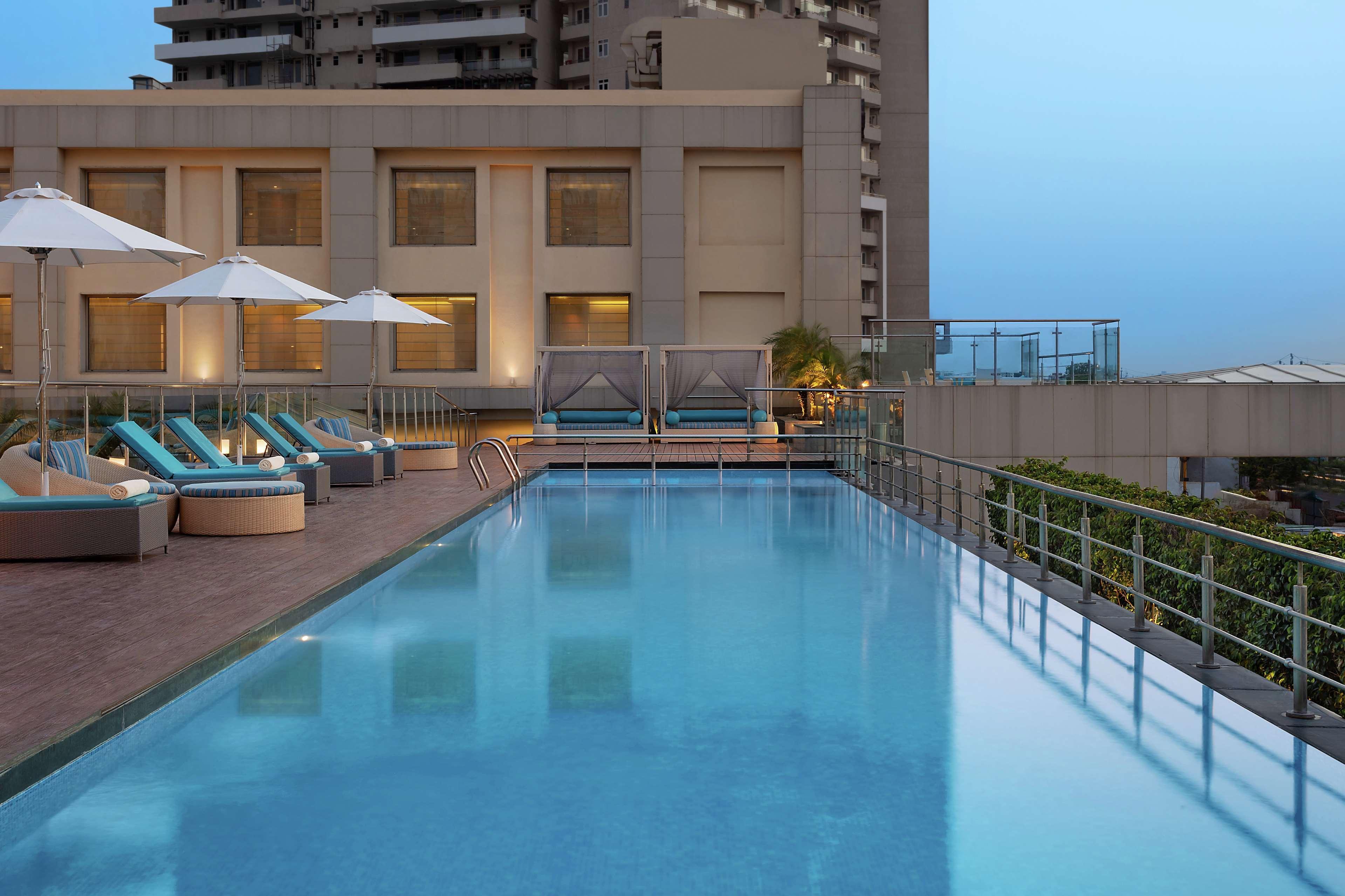 होटल Doubletree By Hilton