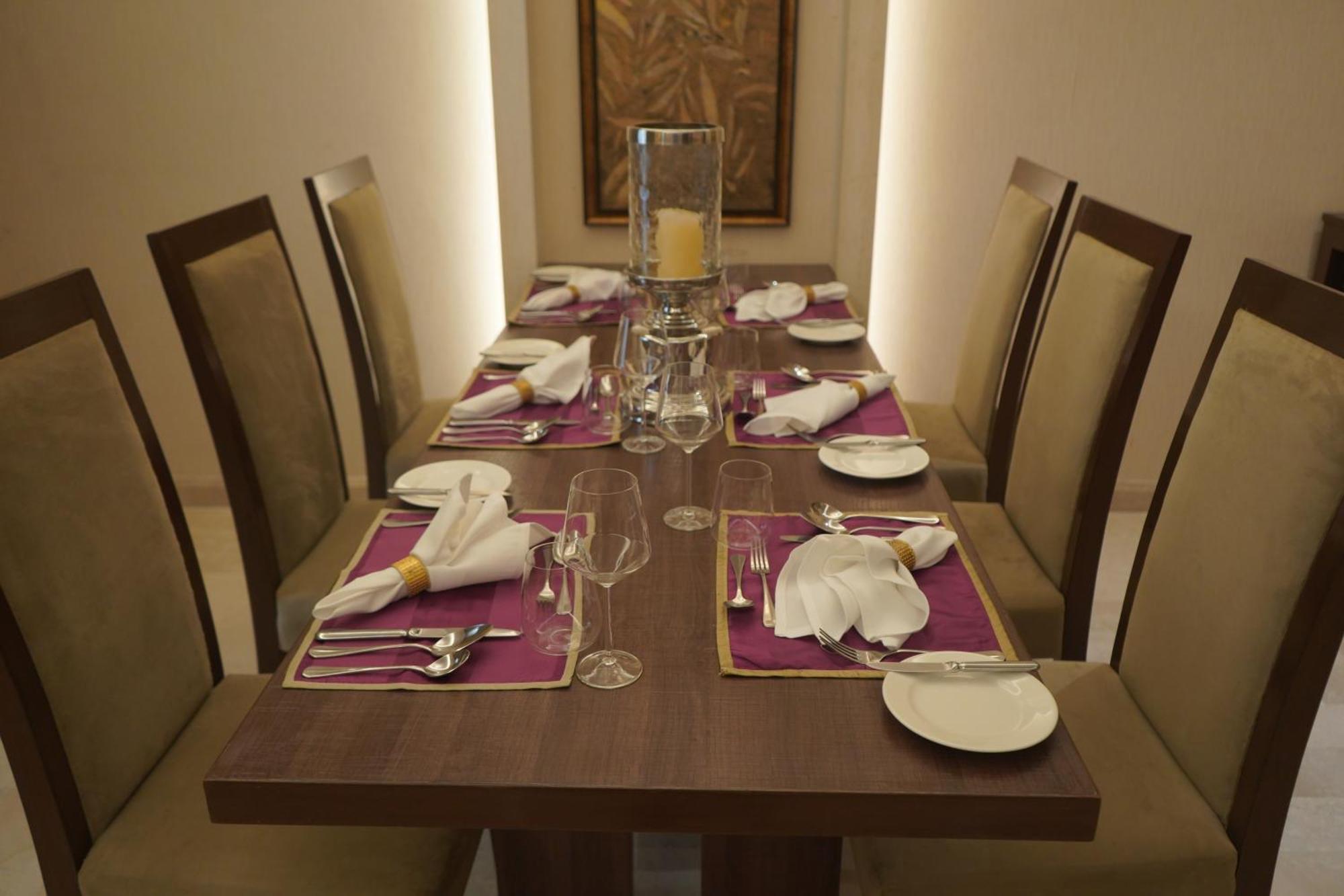 Doubletree By Hilton होटल