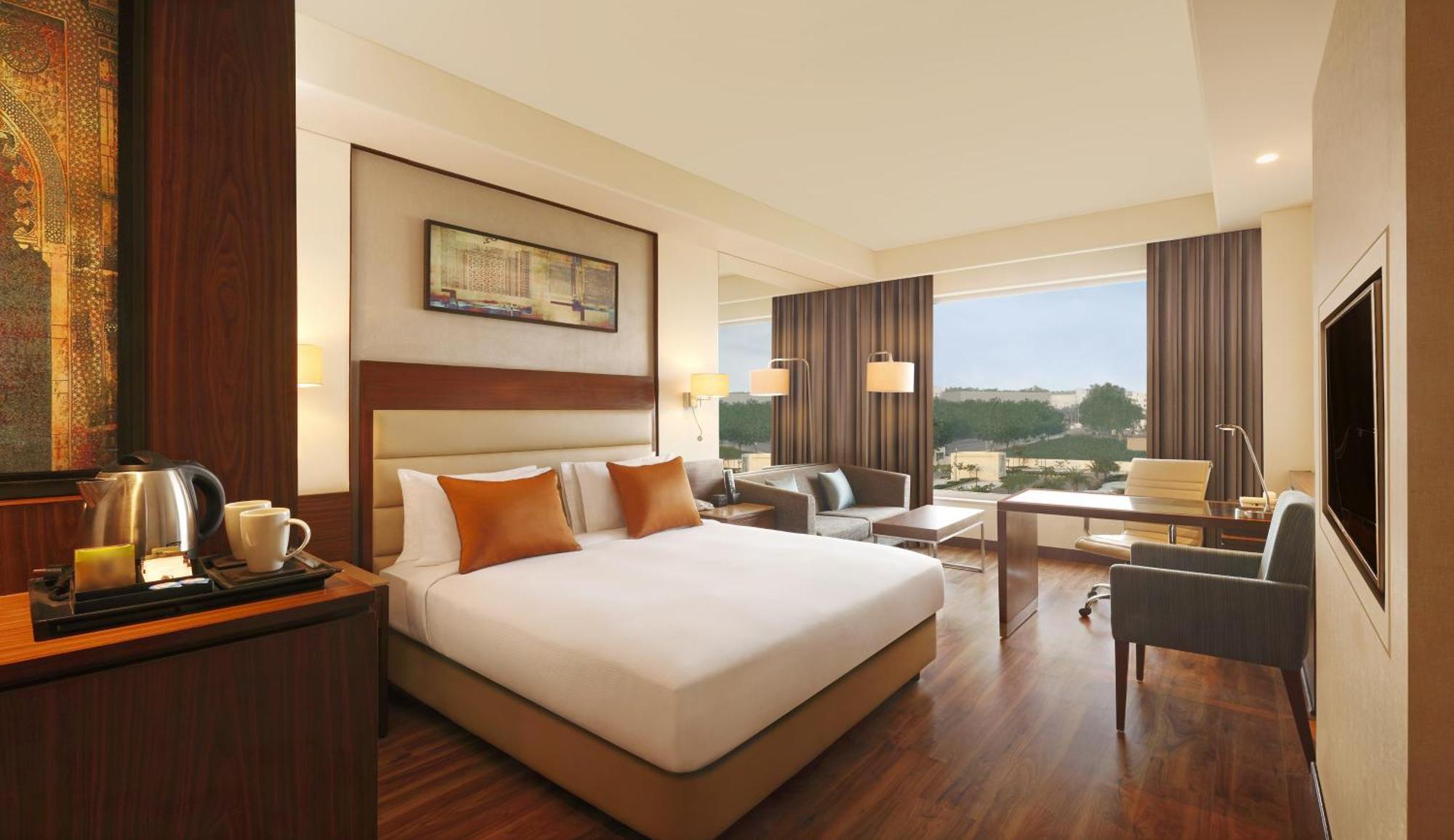 Doubletree By Hilton Agra 5* Agra (Uttar Pradesh)